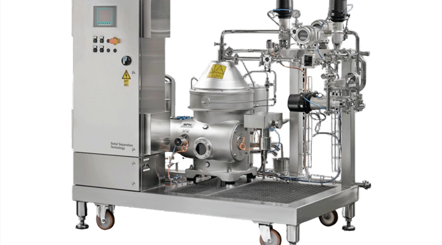 A multifunctional separator is used to improve the product yield and quality of biological products by ensuring efficient separation of microorganisms and other biological components from the fermented liquid.